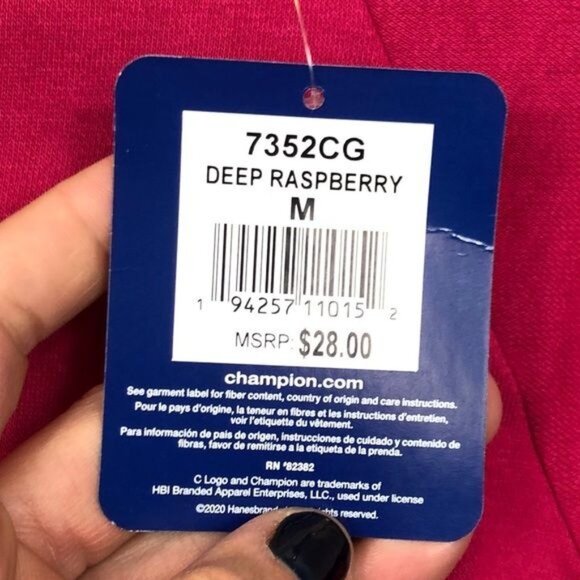 Champion Fleece Crew Script Logo Raspberry Medium NWT - Picture 5 of 6